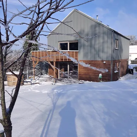 Hirschenhof * Leglise