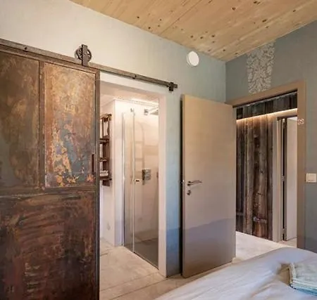 Hirschenhof * Léglise