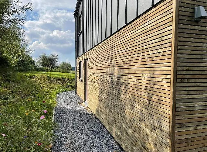 Hirschenhof Apartment Leglise